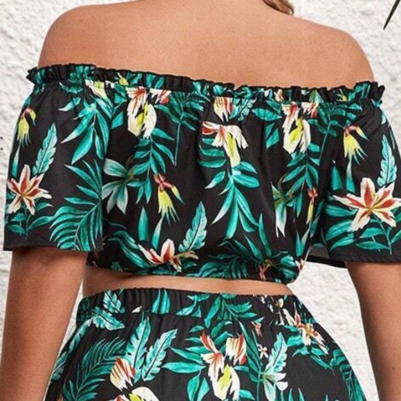 Plus Floral Tropical Print Off Shoulder Crop Top Maxi Skirt Set - Picture 2 of 8